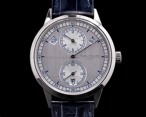 patek philippe 5235g.